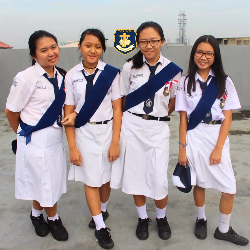 Pengurus OSIS 2016-2017 SMP SANTA CICILIA 2